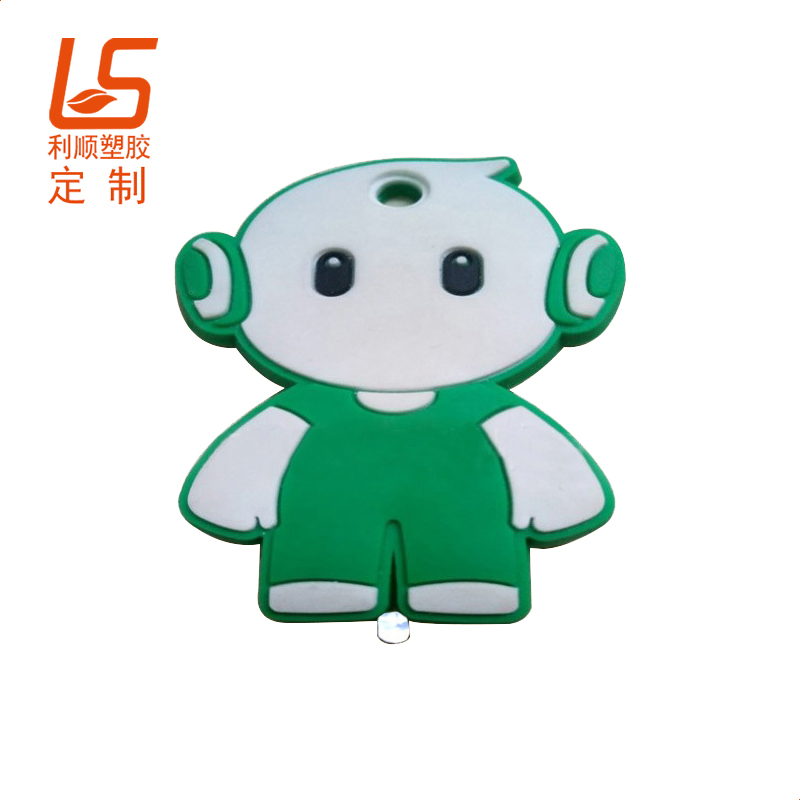 利順塑膠大力研發動漫相關卡通鑰匙扣產品