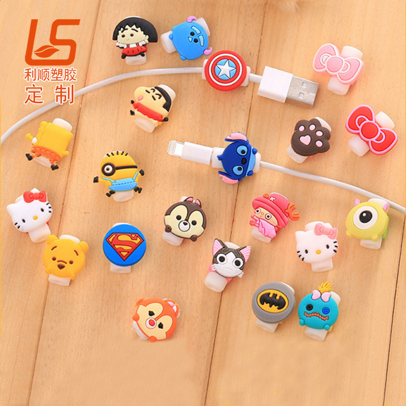 定制卡通公仔數(shù)據(jù)線鑰匙扣手機(jī)數(shù)據(jù)線卡扣